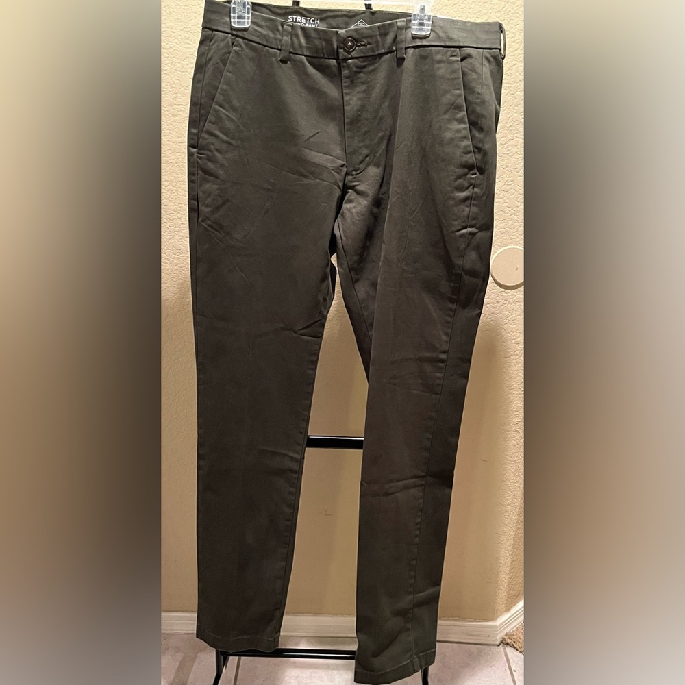 St John’s Bay Slim Fit Stretch Chino Pant